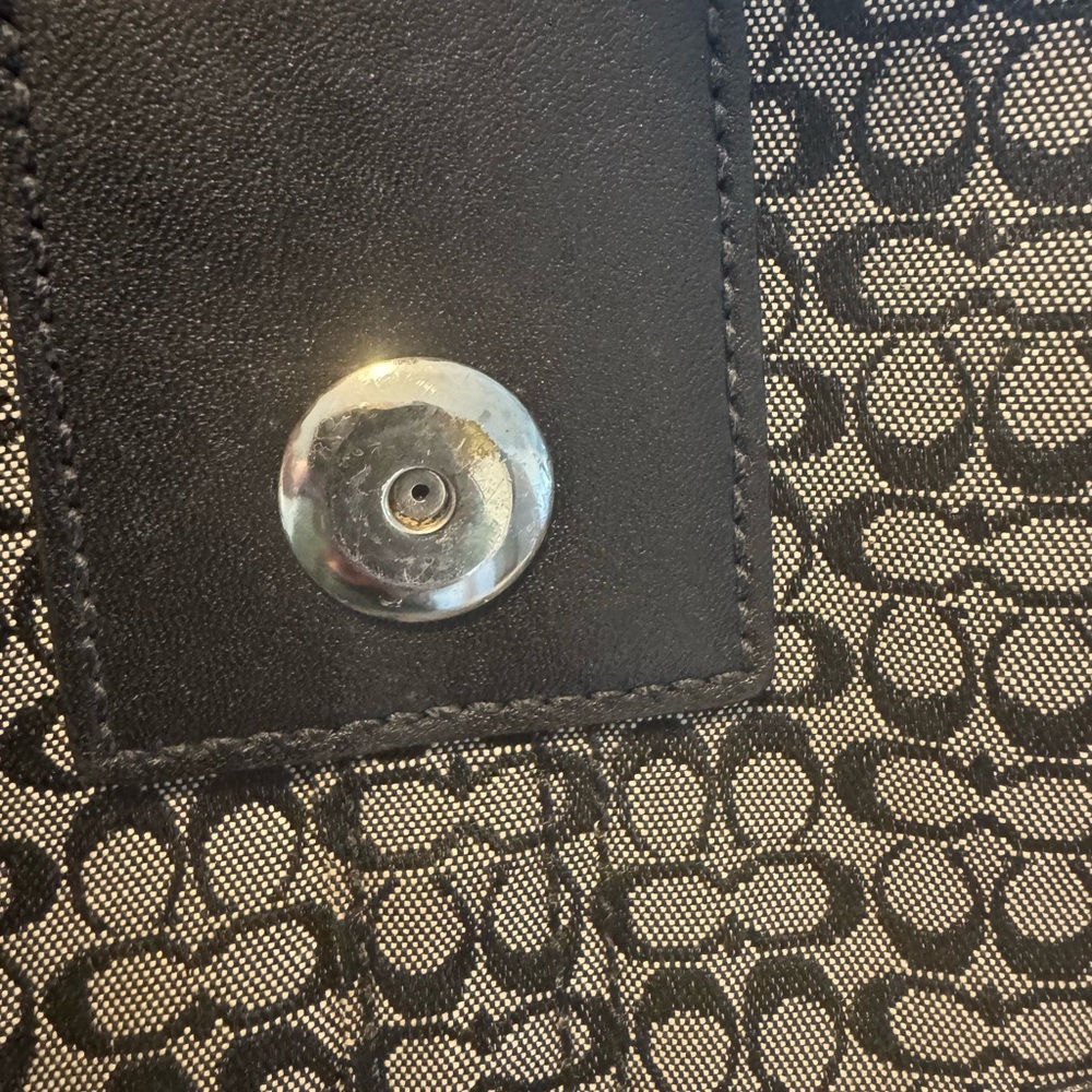 Coach Vintage Soho Black  Shoulder Bag - Picture 11 of 14